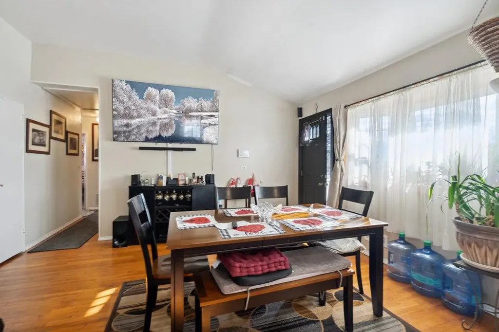 181 Elm Drive Bay Shore NY 11706