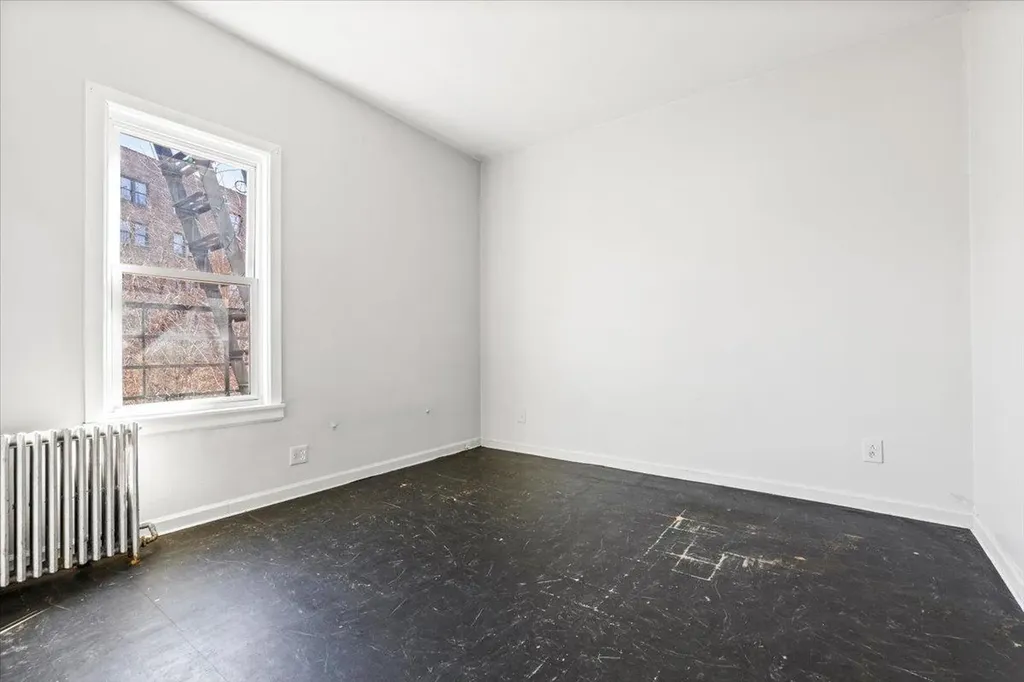 34 Elinor Place Yonkers NY 10705