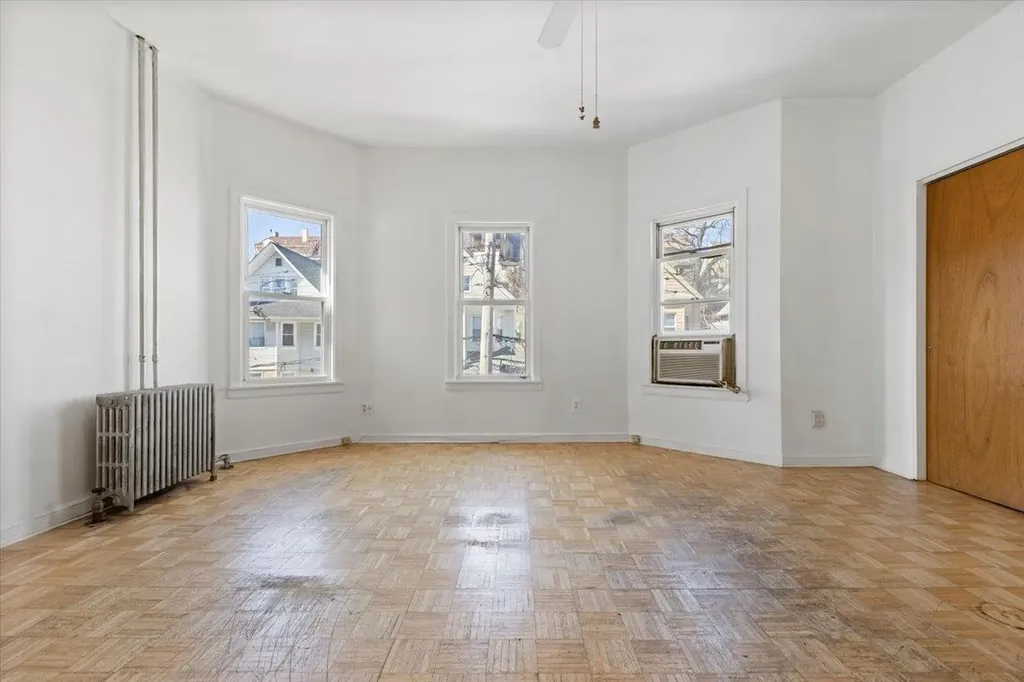 34 Elinor Place Yonkers NY 10705