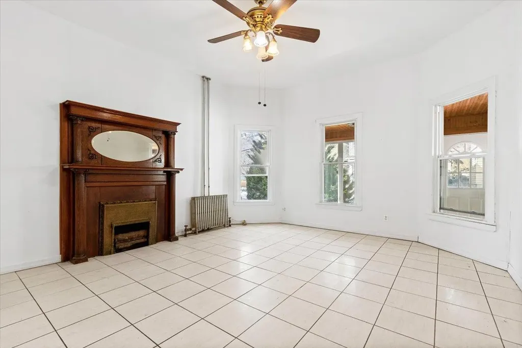 34 Elinor Place Yonkers NY 10705