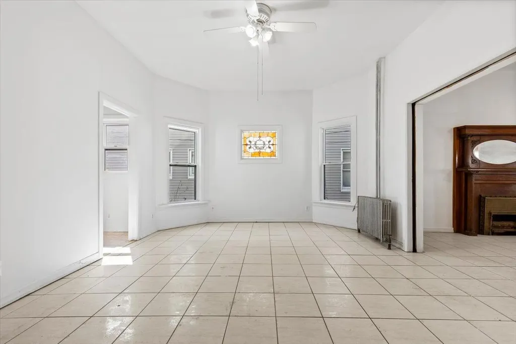 34 Elinor Place Yonkers NY 10705