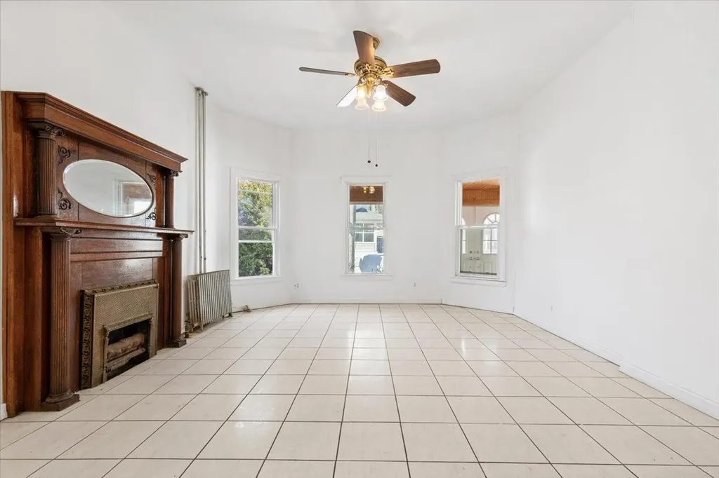 34 Elinor Place Yonkers NY 10705