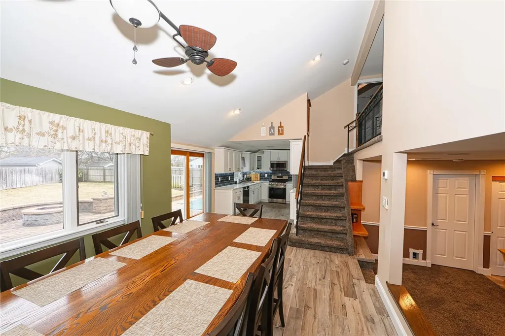 103 Dale Drive Oakdale NY 11769