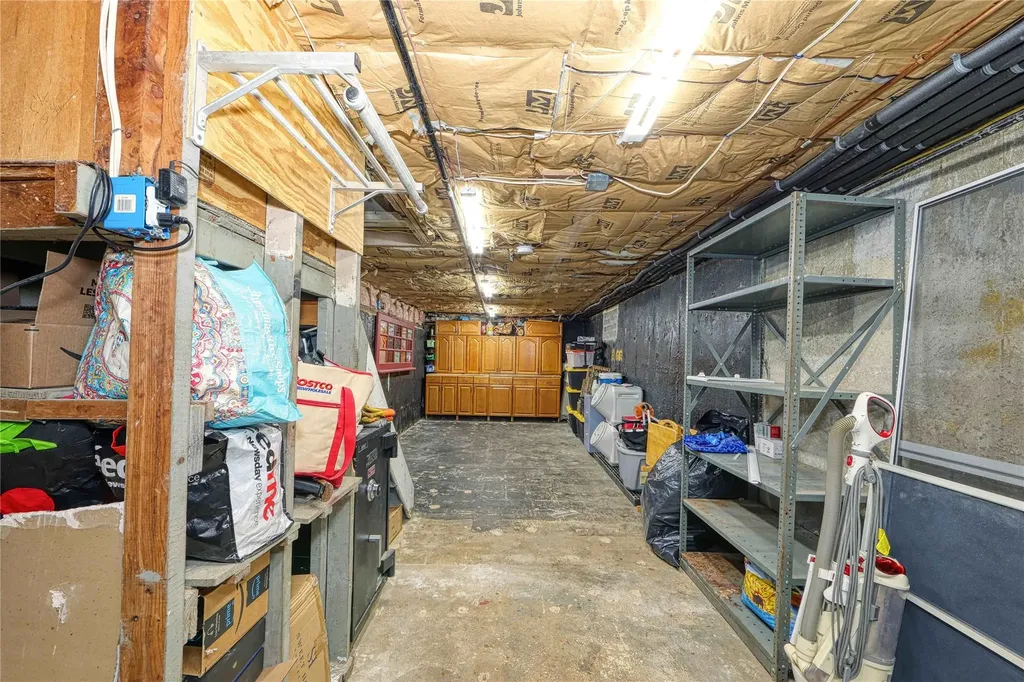 103 Dale Drive Oakdale NY 11769