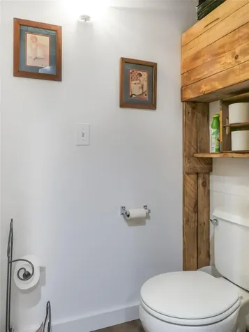 76 N Howells Point Road Bellport Village NY 11713