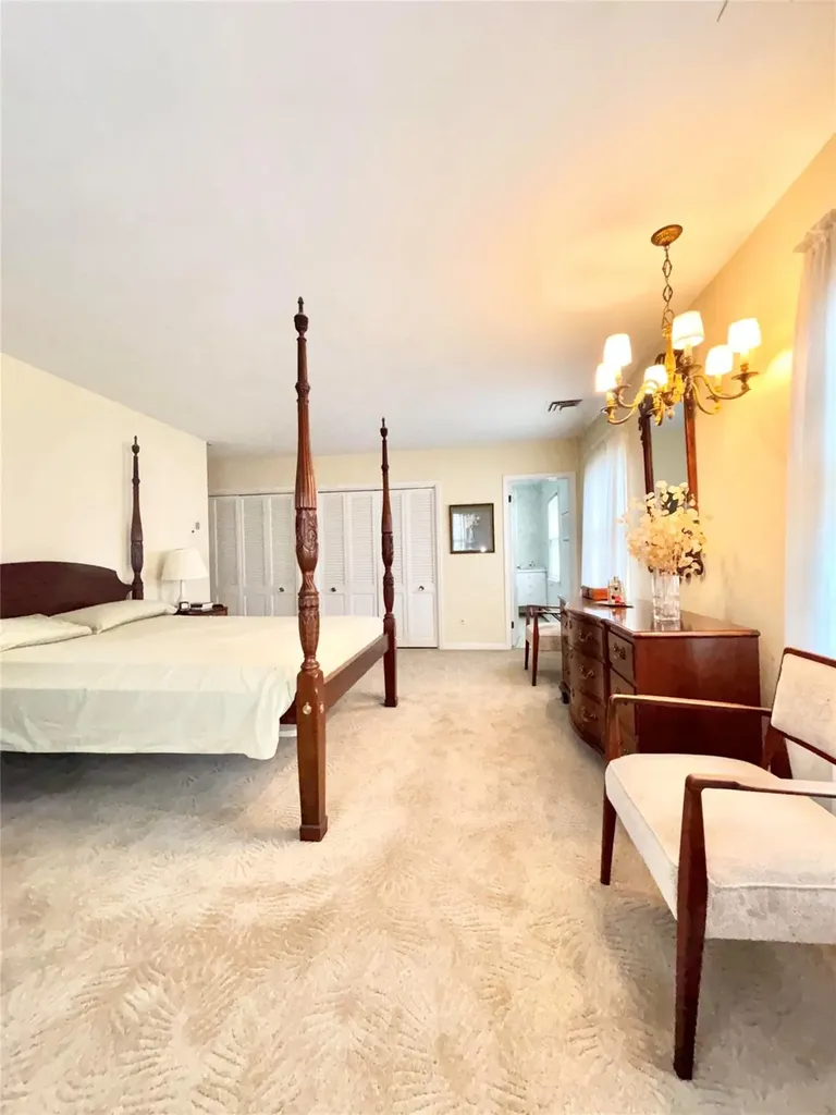 94 Lawrence Avenue Lawrence NY 11559