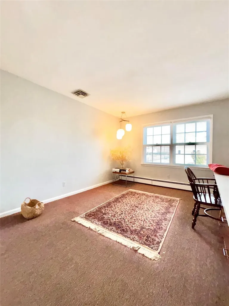 94 Lawrence Avenue Lawrence NY 11559