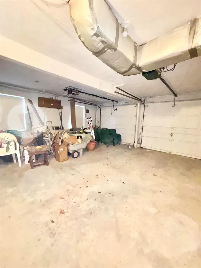 94 Lawrence Avenue Lawrence NY 11559