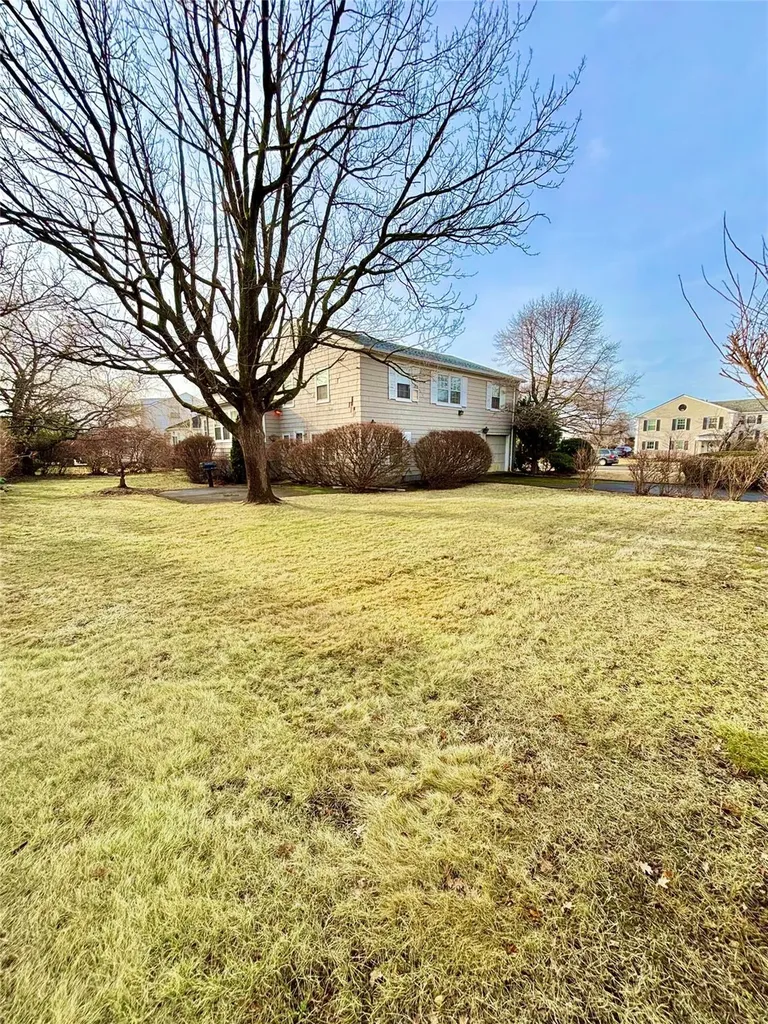 94 Lawrence Avenue Lawrence NY 11559