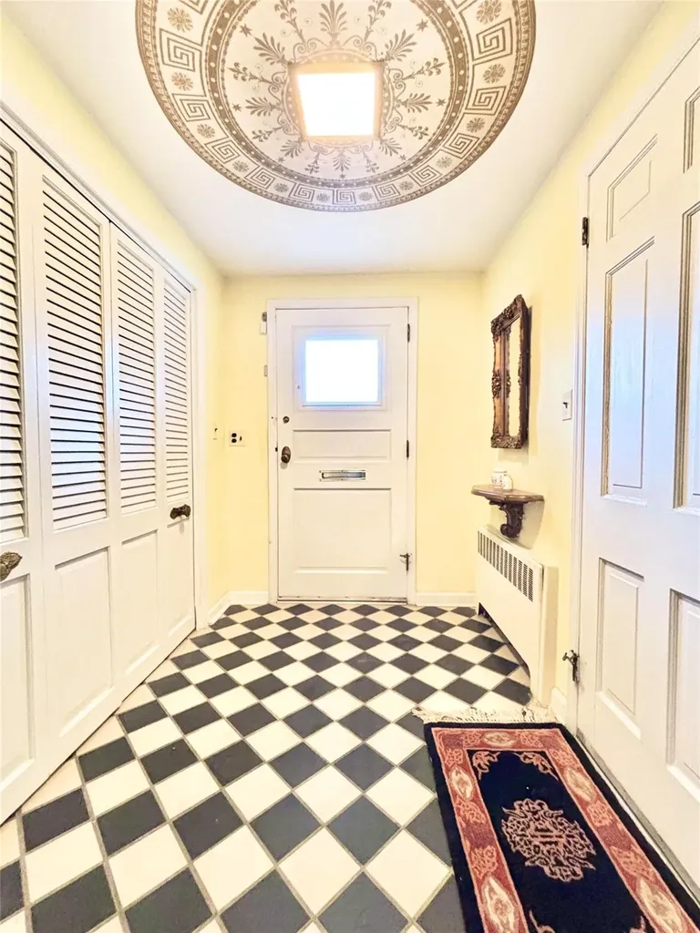 94 Lawrence Avenue Lawrence NY 11559