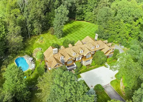 46 Stone Paddock Place Bedford NY 10506