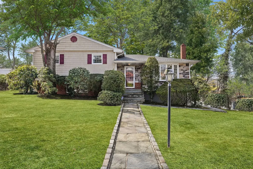1 Skytop Road Scarsdale NY 10583