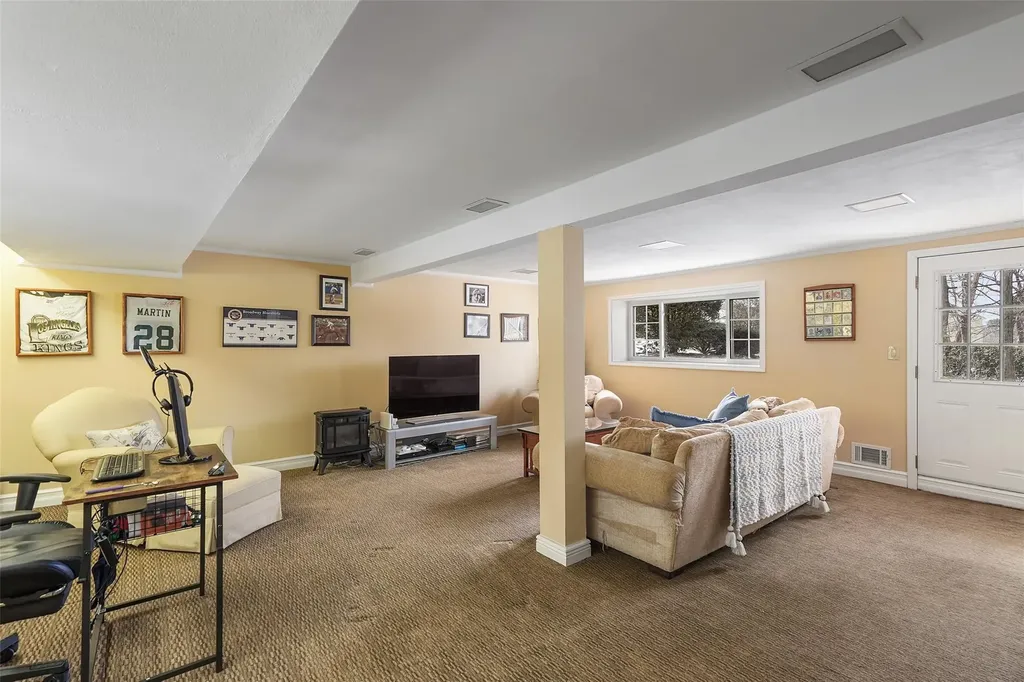1 Skytop Road Scarsdale NY 10583