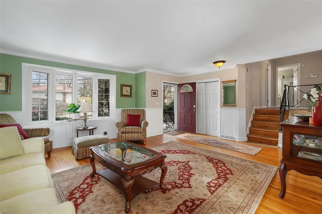 1 Skytop Road Scarsdale NY 10583