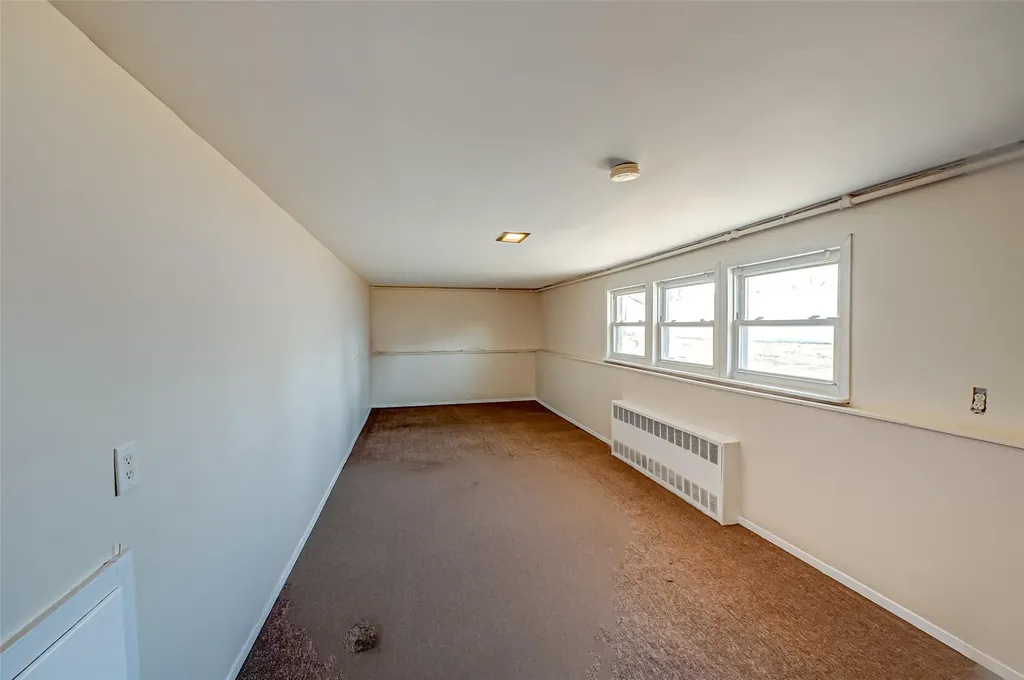 1555 Potter Boulevard Bay Shore NY 11706