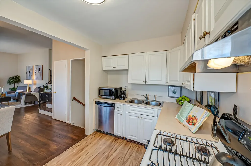 1555 Potter Boulevard Bay Shore NY 11706