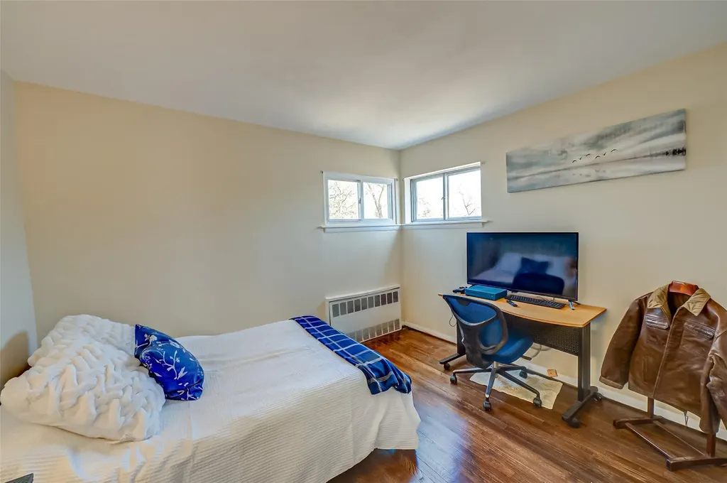 1555 Potter Boulevard Bay Shore NY 11706