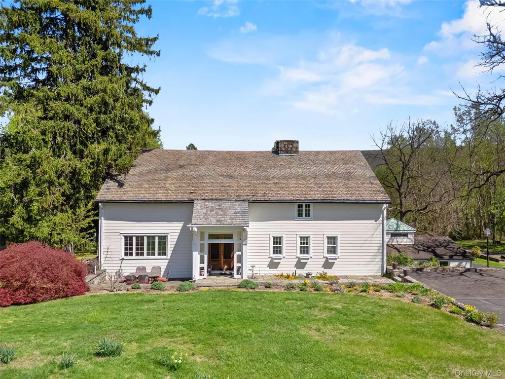 100 Pleasant Hill Road New Windsor NY 12553