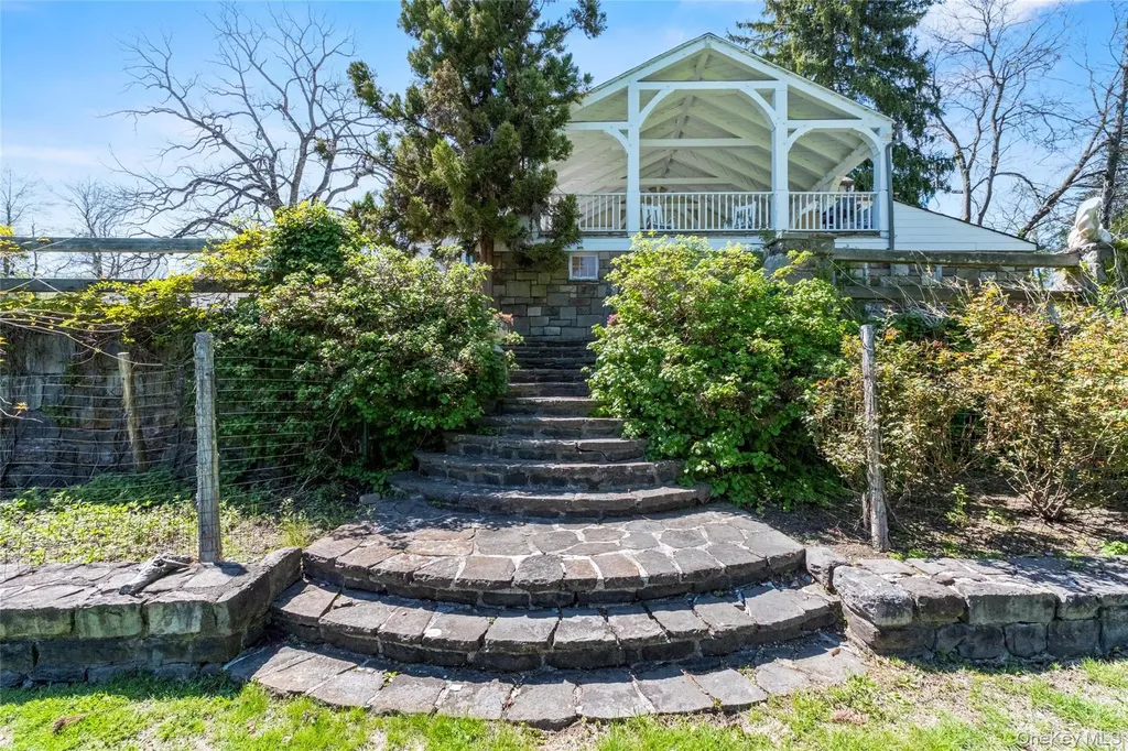 100 Pleasant Hill Road New Windsor NY 12553
