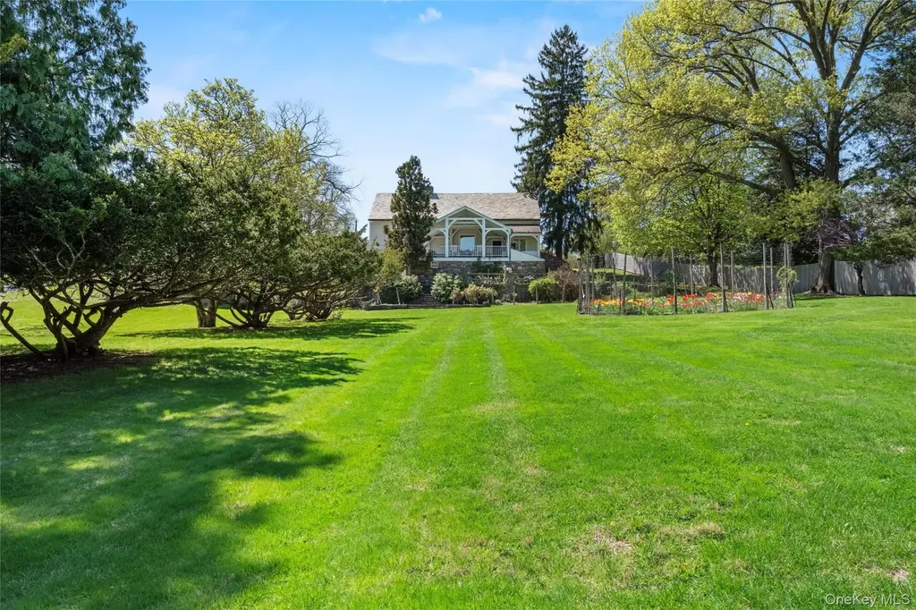 100 Pleasant Hill Road New Windsor NY 12553
