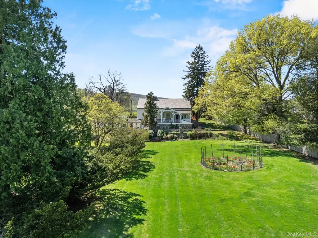 100 Pleasant Hill Road New Windsor NY 12553