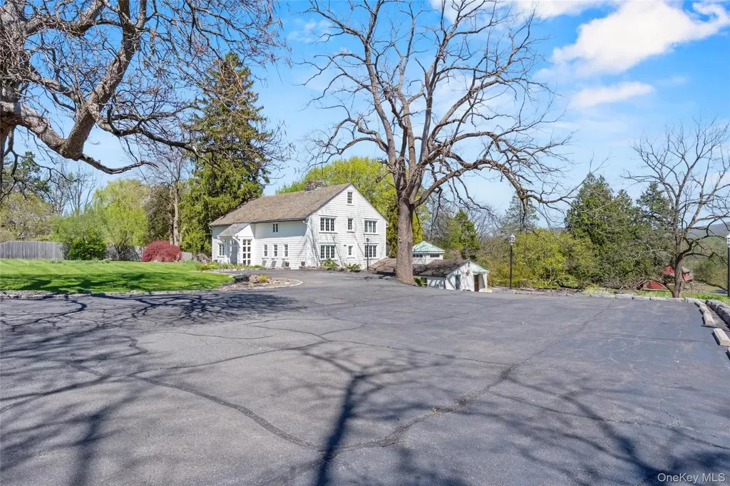 100 Pleasant Hill Road New Windsor NY 12553