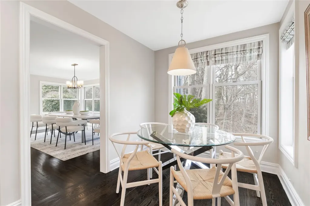 17 Hook Road Rye NY 10580