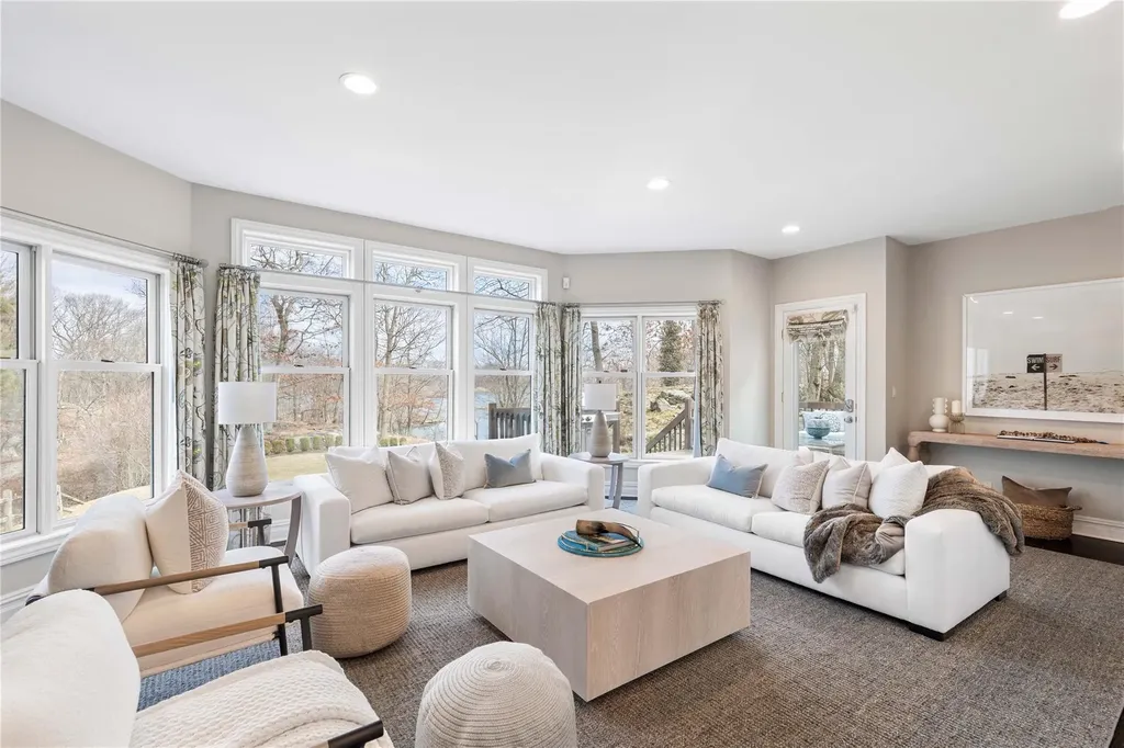 17 Hook Road Rye NY 10580