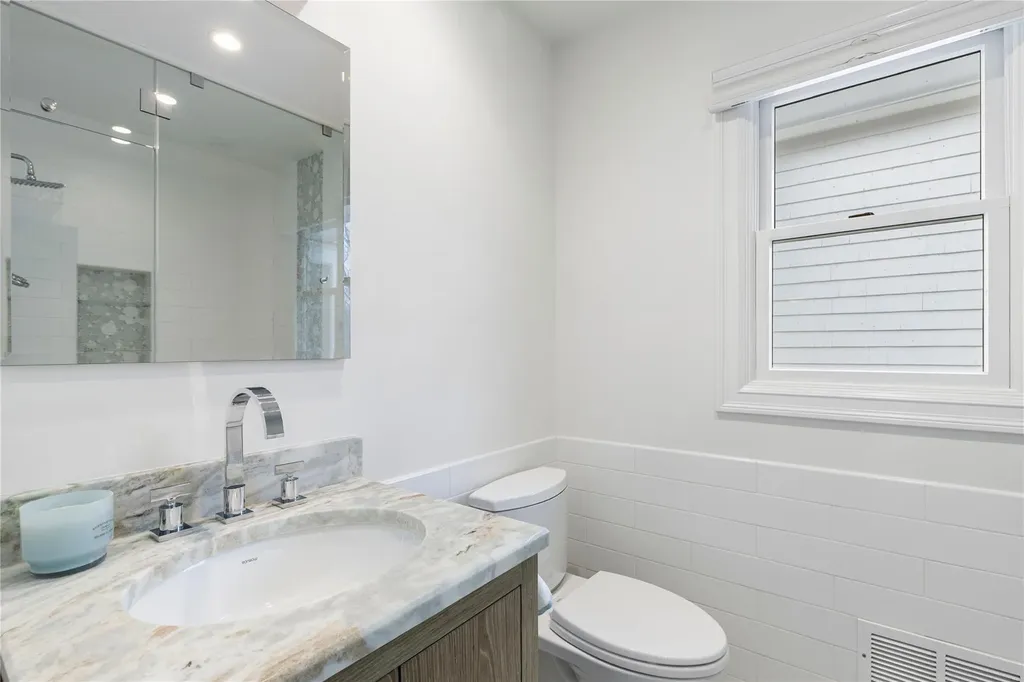 17 Hook Road Rye NY 10580