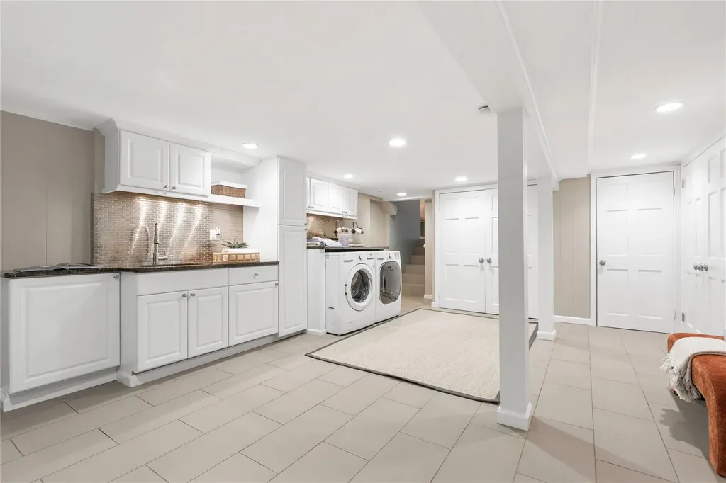 17 Hook Road Rye NY 10580