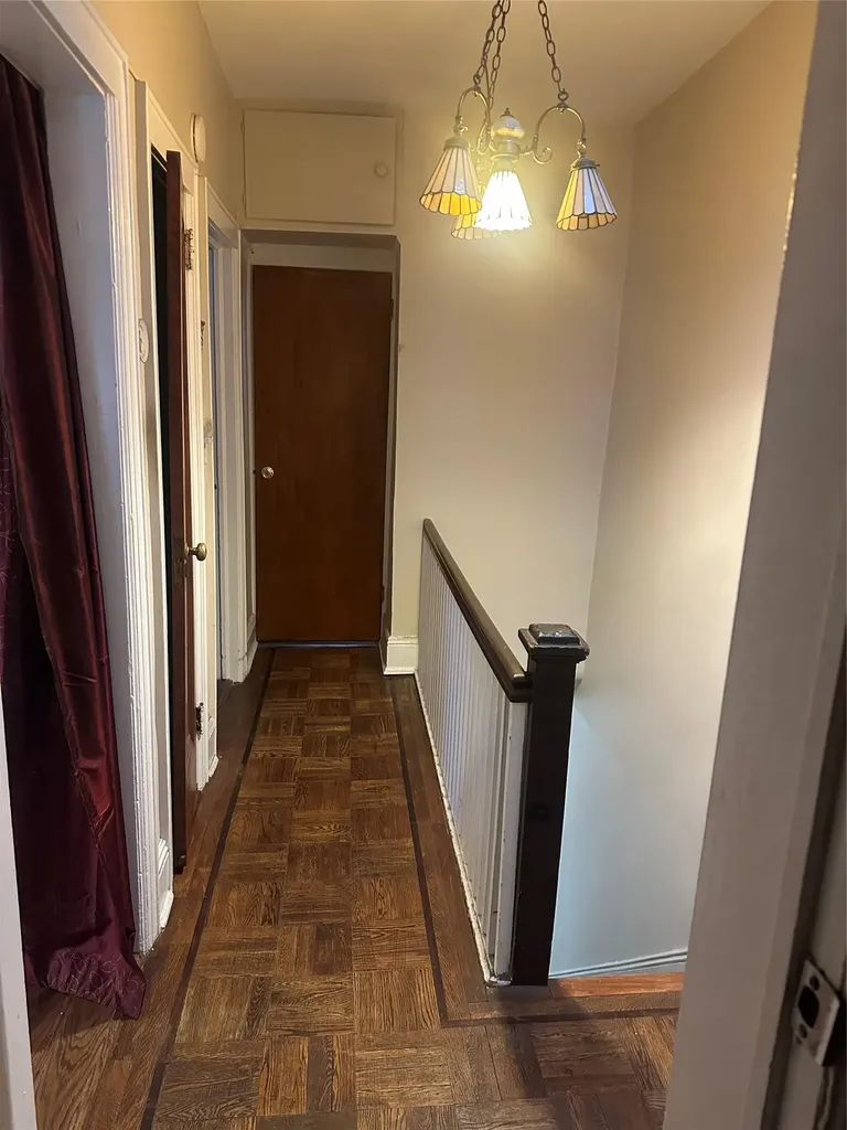 7807 74th Street Glendale NY 11385