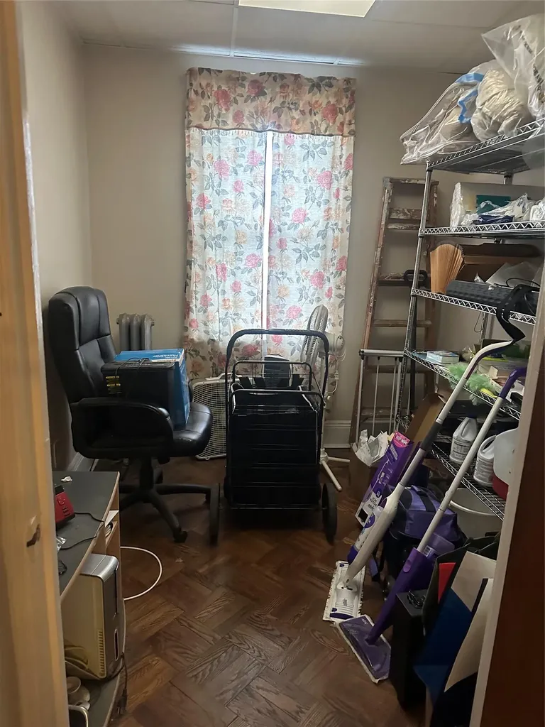 7807 74th Street Glendale NY 11385