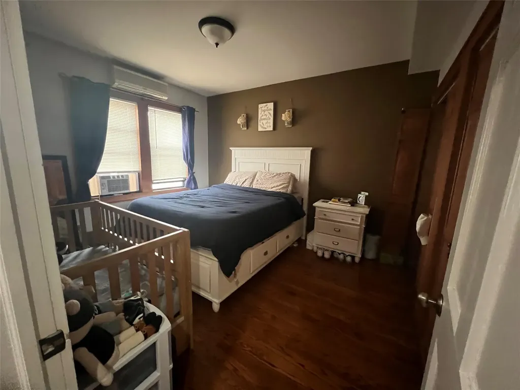 7807 74th Street Glendale NY 11385
