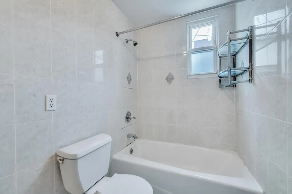 216 E 9th Street Brooklyn NY 11218