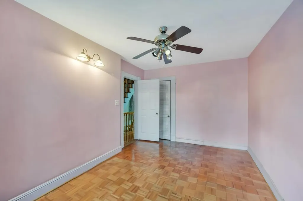 216 E 9th Street Brooklyn NY 11218