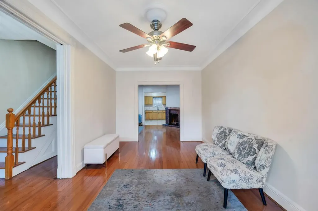 216 E 9th Street Brooklyn NY 11218