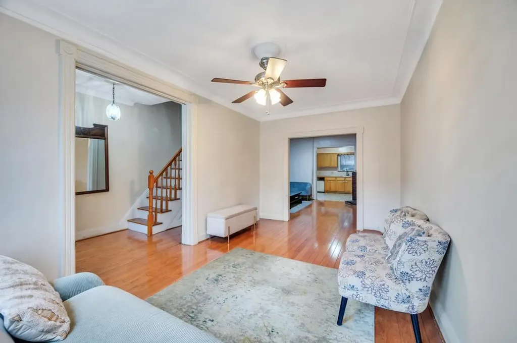 216 E 9th Street Brooklyn NY 11218