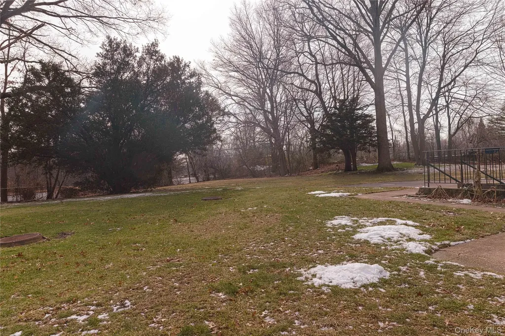 2 Old Cedar Swamp Road Jericho NY 11753
