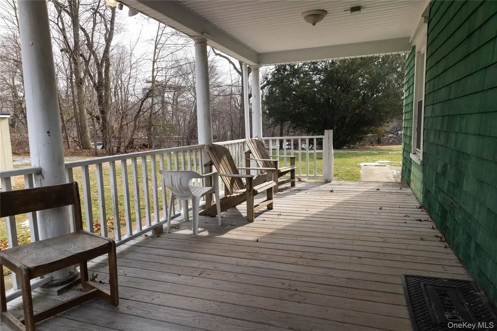 2 Old Cedar Swamp Road Jericho NY 11753