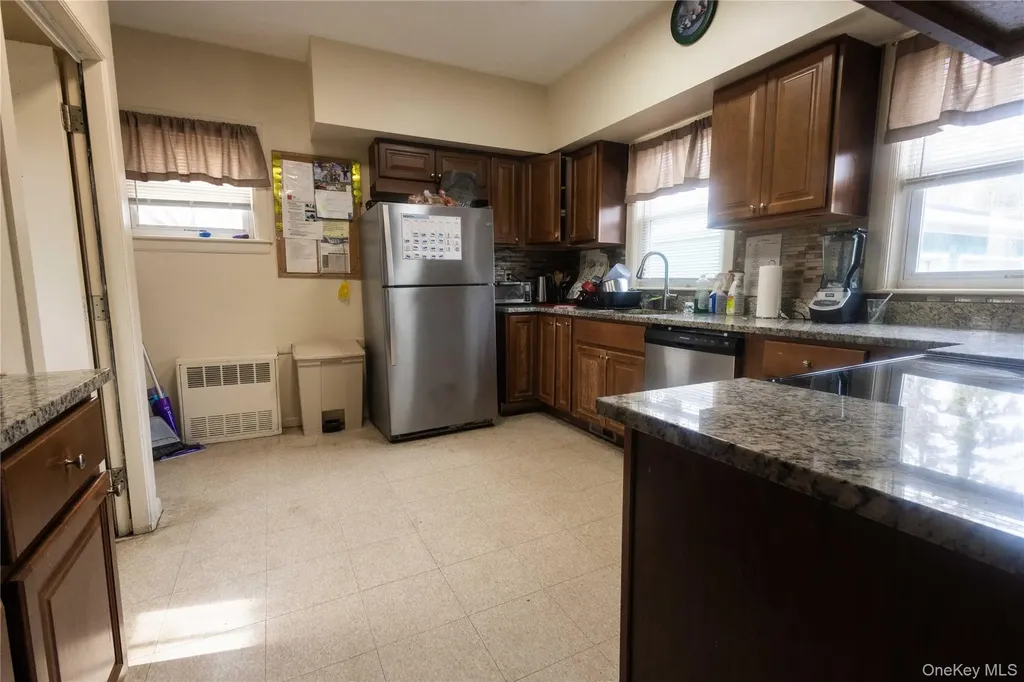 2 Old Cedar Swamp Road Jericho NY 11753