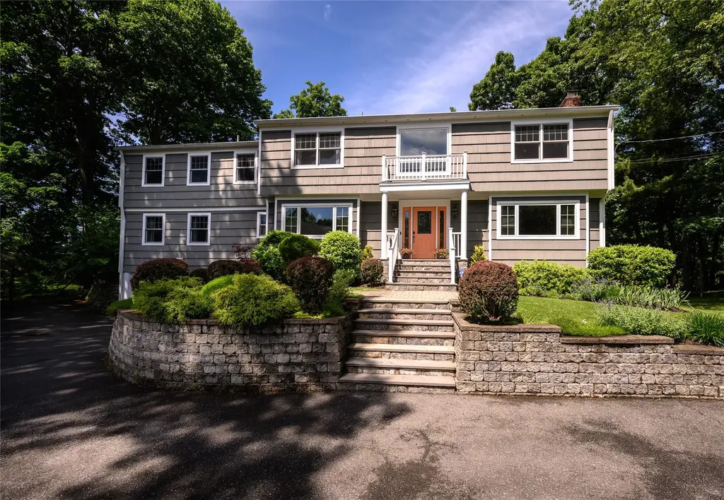 8 Barbara Lane Irvington NY 10533