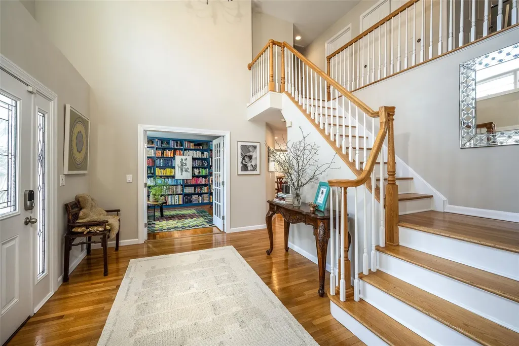 8 Barbara Lane Irvington NY 10533