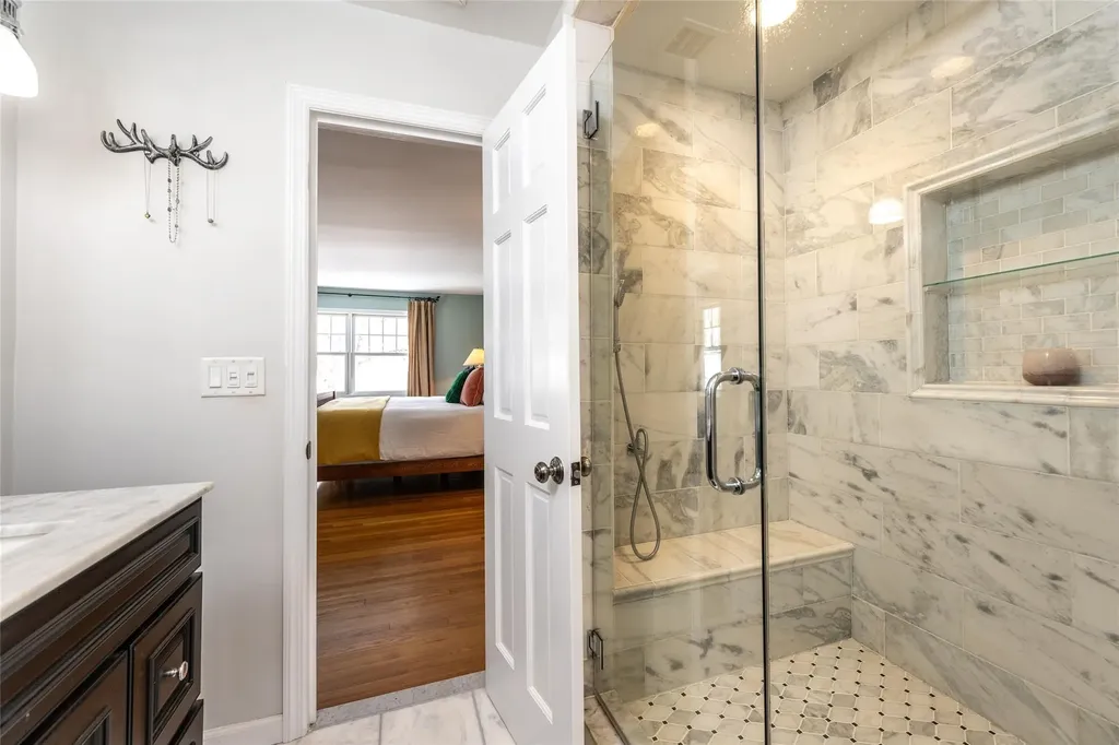 8 Barbara Lane Irvington NY 10533