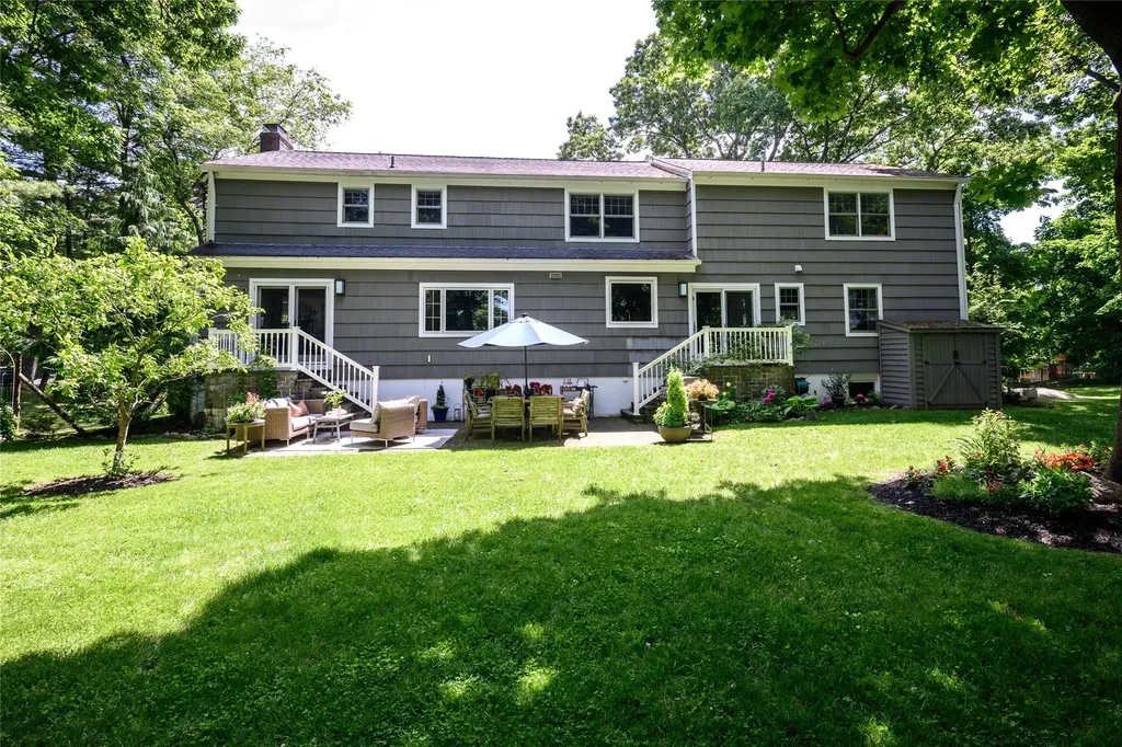 8 Barbara Lane Irvington NY 10533