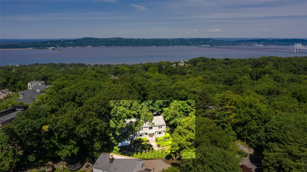 8 Barbara Lane Irvington NY 10533