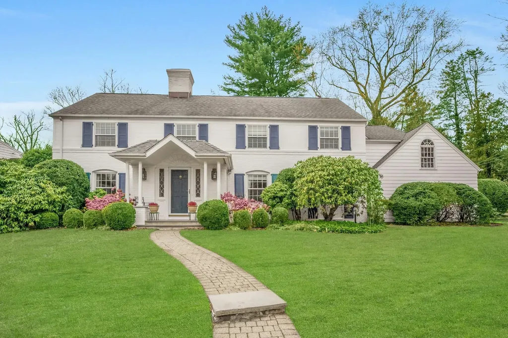 280 Beverly Road Scarsdale NY 10583