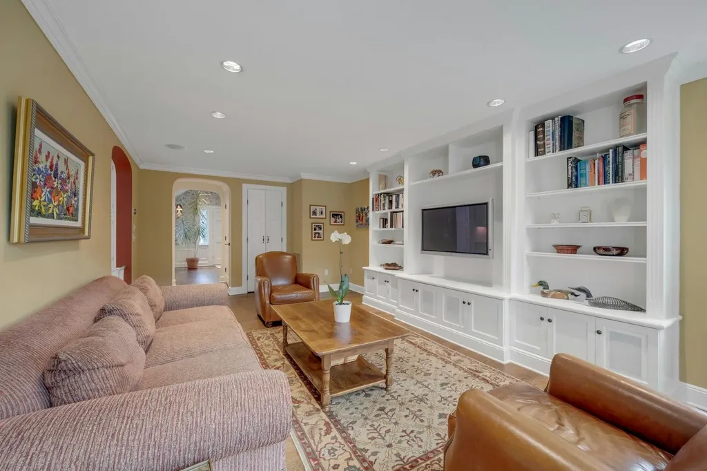 280 Beverly Road Scarsdale NY 10583