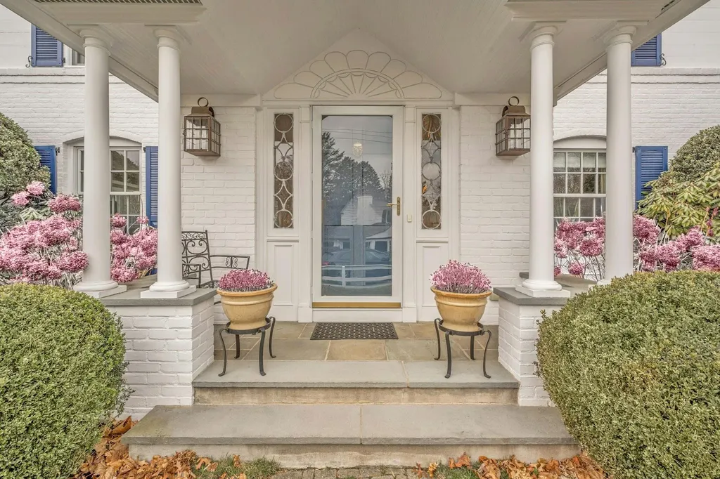 280 Beverly Road Scarsdale NY 10583
