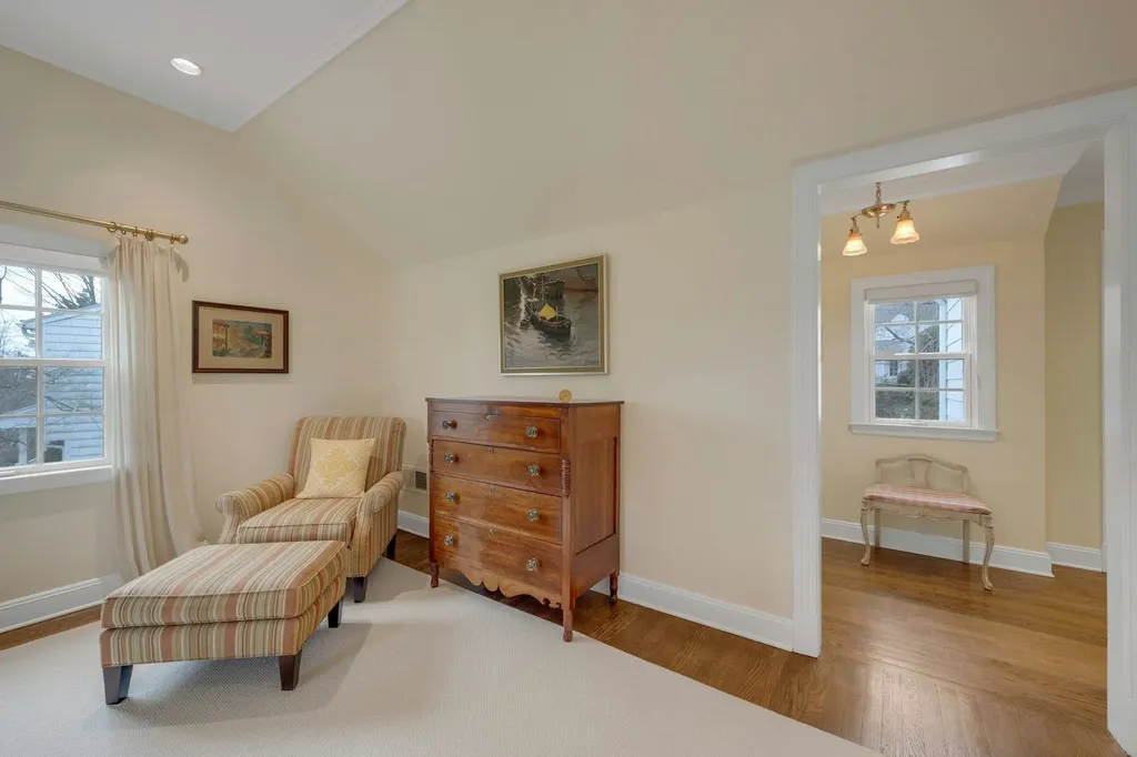 280 Beverly Road Scarsdale NY 10583