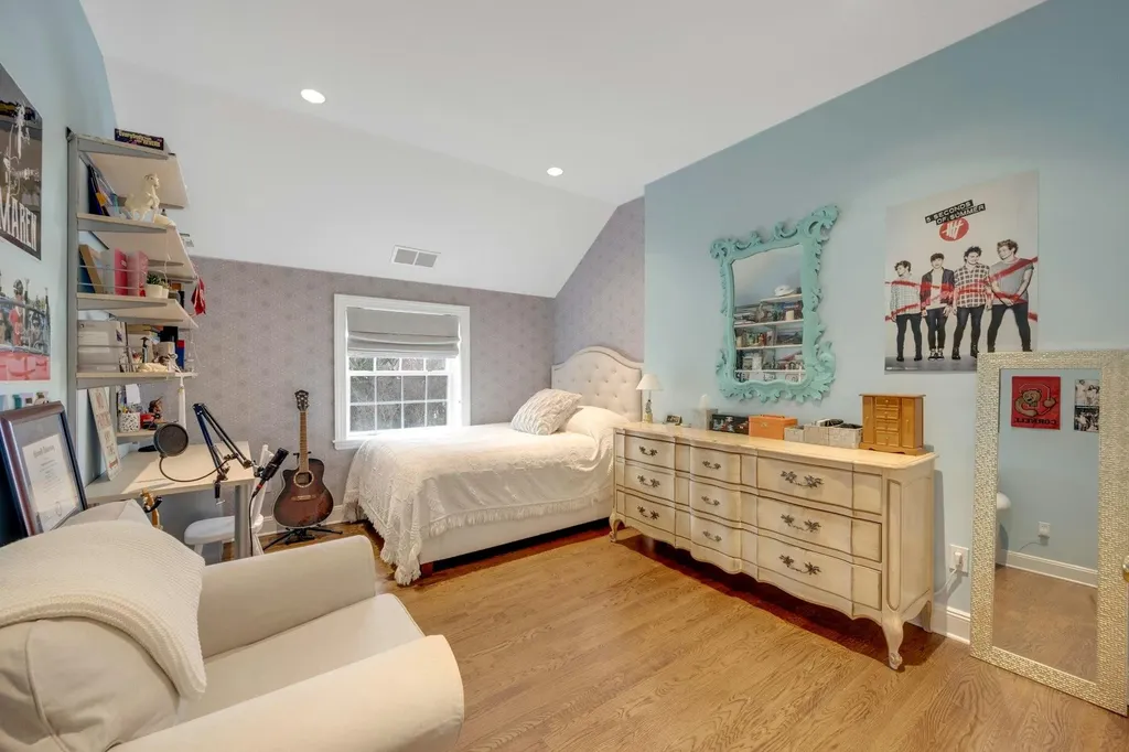 280 Beverly Road Scarsdale NY 10583